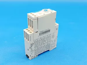 Crouzet TU2R4 multifonctions Relais 88865300 12V AC/DC 0,1s-100h - Bild 1 von 5