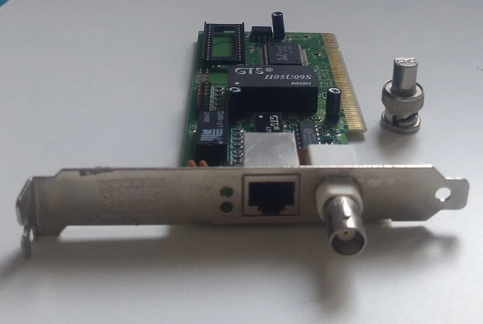 NETZWERKKARTE + VINTAGE MIT BNC UND RJ-45 RJ45 - Bild 1 von 1