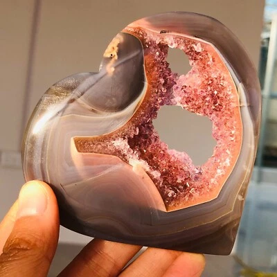 150g Natural Druzy Amethyst Agate Quartz Crystal Geode Love Heart Healing E589 - Image 1 of 4