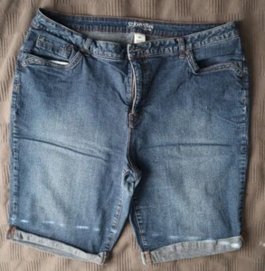 St Johns Bay Womens Jean Shorts Size 20W Bermuda Blue Denim - Picture 1 of 6