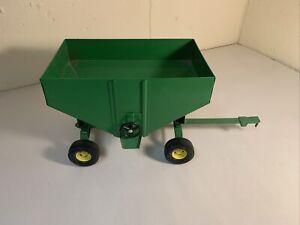 Ertl 1:16 Scale Side Discharge Forage Grain Wagon John Deere Farm Model Trailer