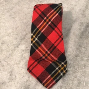 Vintage Mens Tie Sears Tartan Plaid Red The Mens Store Holiday Christmas Retro - Picture 1 of 6