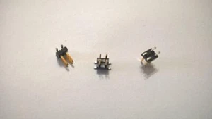 ZAN53 Qty 300+pcs 4-Pos Unshrouded Male Header 2.00mm Dual Row Straight Gold SMD - Picture 1 of 3