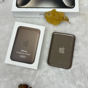 Apple - Porte‑cartes - Magsafe - Marron- iPhone 15 14 12 13 15 Pro Max - Photo 1 sur 1
