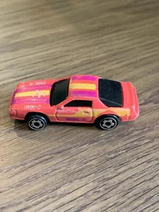 1983 Mattel Micro Hot Wheels Hot Pink Chevrolet Camaro IROC-Z - Picture 1 of 5