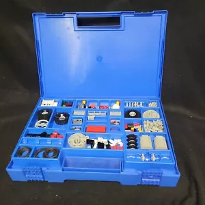 LEGO Dacta Education 1989 vintage juego eléctrico almacenamiento azul 90 % completo (13) - Imagen 1 de 9