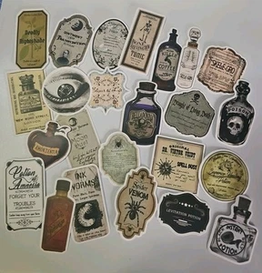 20+ Etichette Bottiglia Pozione Barattolo Farmacia Halloween Artigianato Festa Adesivi - Foto 1 di 3