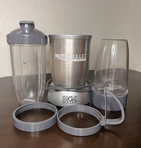 Magic Bullet 900 series NUTRiBULLET Blender With Accessories - Picture 1 of 5