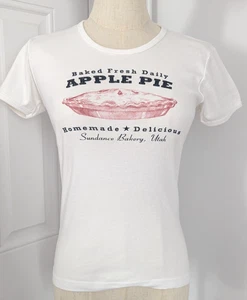Sundance Baked Fresh Apple Pie White Cotton Short Sleeve Tee Shirt T-Shirt S/XS - Picture 1 of 11