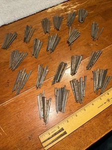 200 - ANTIQUE- NEW OLD STOCK, 2 1/4" LONG SQUARE CUT STEEL NAILS RUSTY - Picture 1 of 8