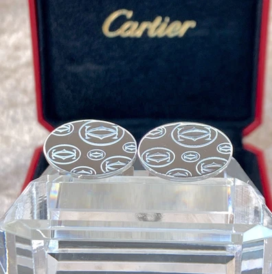Gemelos Cartier Plata de Ley 925 Feliz Cumpleaños 2C Decoración con Estuche Foto 1 de 4