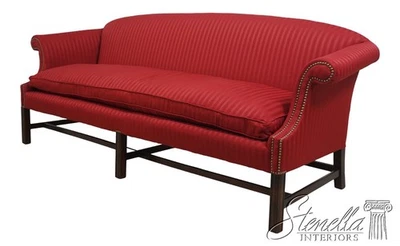 69984:HENREDON Newly Upholstered Chippendale 桃花心木沙发 — 第 1/4 张图片