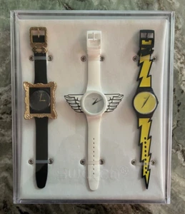 Swatch Fashion Special - Jeremy Scott - SUOZS02 – 2011 - Limited - 399/777 - Picture 1 of 9
