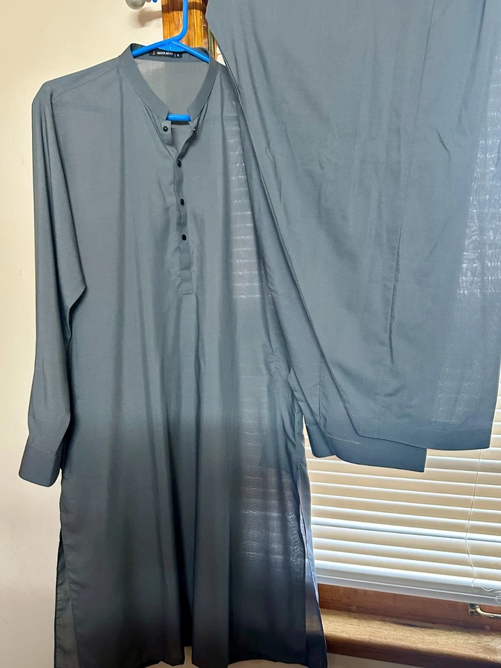 mens salwa kameez - Image 1 of 3