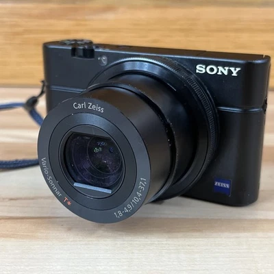 SONY Cyber-shot DSC-RX100 Compact Camera with Battery & SD Card Tested - Image 1 of 4