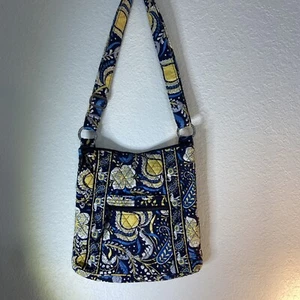 Vera Bradley Ellie Blue Elephants Quilted Cotton Crossbody Bag Purse EUC Canvas - Picture 1 of 12