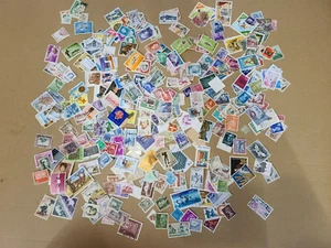 RARE Vintage Stamps World 50s 60s Great Shape 420+ Unique Personal Collection - Picture 1 of 12