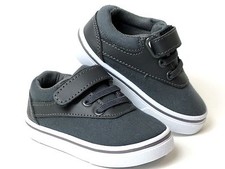 Clothes, Shoes & Accessories