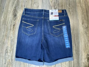 NWT Women’s SEVEN7 Bermuda Shorts Sz 10 Dark Wash Rolled Cuff Premium Blue Denim - Picture 1 of 10