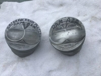 Pontiac ram air 5 original standerd bore trw pistons - Image 1 of 4