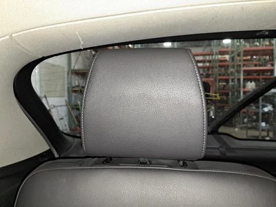 Headrest 2013 Q7 Audi Sku#4082409 Foto 1 de 4
