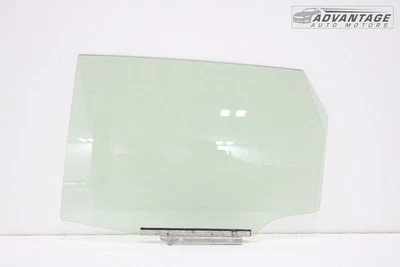 2017-2018 TOYOTA COROLLA IM HATCHBACK PAINEL TRASEIRO ESQUERDO PORTA JANELA VIDRO FABRICANTE DE EQUIPAMENTO ORIGINAL - Imagem 1 de 4