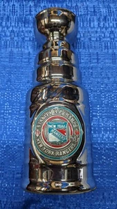 NHL MARK MESSIER NY RANGERS CAPTAIN AUTOGRAPHED STANLEY CUP / 8 inches - Picture 1 of 4