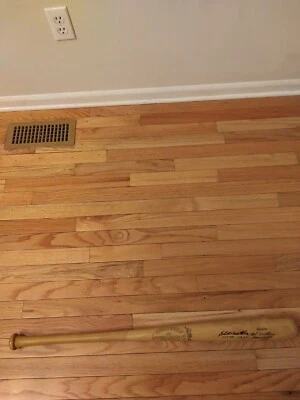 Eddie Mathews Milwaukee Braves MLB Auto Full Size Game Bat (JSA) - Image 1 of 4