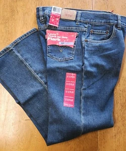Pantalones de mezclilla azules lavados medio acampanados Levi's #517 nuevos con etiquetas talla 12 1/2 Plus - Imagen 1 de 1