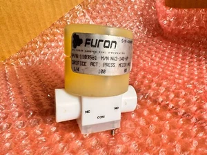 Furon Saint-Gobain NV3-146 Pneumatic Valve - Picture 1 of 6
