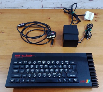 ZX Spectrum 128k Toastrack Limpiado probado y reparado con cable RGB y fuente de alimentación - Imagen 1 de 4