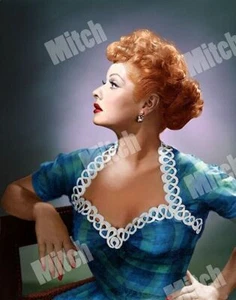 LUCILLE BALL PORTRAIT - 11 X 14 POSTER CARD - Picture 1 of 1