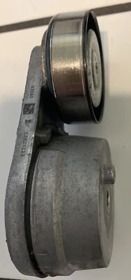 Used ACDELCO 12627119 DRIVE BELT TENSIONER Buick Regal 2016 2.0 turbo - Image 1 of 4