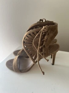 Tory Burch | Women’s SZ 7 | Leyla Sandals River Rock Heels | Taupe Suede Leather - Picture 1 of 12