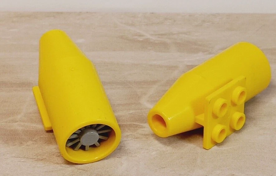 LEGO JET Engine Lot of 2 STANDARD Yellow Connector Plate New Props 2x2 Inverted - Image 1 of 1