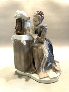 Lladro Norman Rockwell Series Summer Barn Theater Porcelain Figurine - Picture 1 of 12