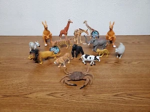 Action Figure Lot of 13 Zoo Safari Animals and Other Species - Picture 1 of 11