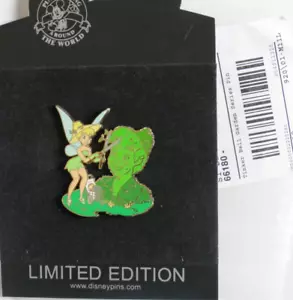 DISNEY STORE GARDEN SERIES TINKER BELL WITH PETER PAN TOPIARY LE 250 PIN - Picture 1 of 1