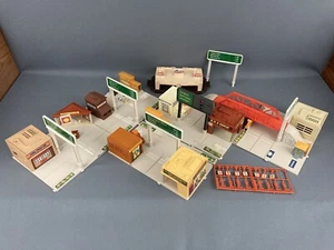 Vintage Hot Wheels USA Deluxe Sears Exclusive #3741 Playset - Incomplete - Picture 1 of 13