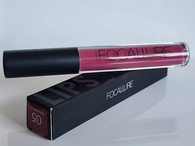 Lápiz labial líquido mate impermeable de larga duración Focallure 05 ciruela persa Foto 1 de 4