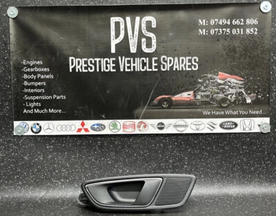 SEAT LEON MK3 INTERIOR DOOR HANDLE REAR LEFT PASSENGER SIDE 2015 5F4839113 (131) - Image 1 of 4