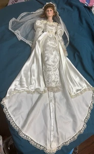 21" Porcelain Bride Doll TIMELESS Ltd. Ed. Item 221/2500 Ivory Dress Brown Hair - Picture 1 of 15