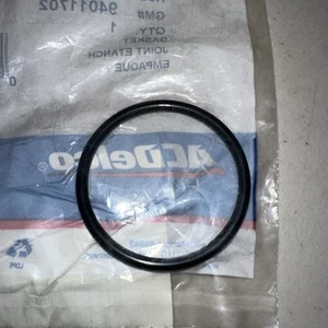 Genuine GM Gasket Water Pump 94011702 - Picture 1 of 1