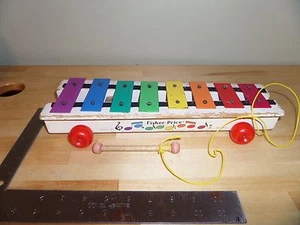 Vintage 1978 Fisher Price Musical Toys Xylophone Pull a Tune 870 ((#270)) - Picture 1 of 10
