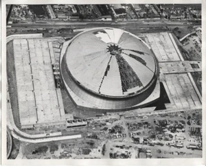 1974 Press Photo of Ariel photo of the Louisiana Superdome during construction - Picture 1 of 2