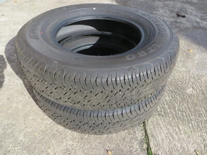 2x Dunlop 195/80R15 96S DOT 26/23 wie NEU - Bild 1 von 8