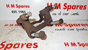 VAUXHALL VIVARO REAR CALIPER CARRIER & SLIDERS & MOUNT BOLTS 2001~13⭐FAST POST⭐ - Picture 1 of 7