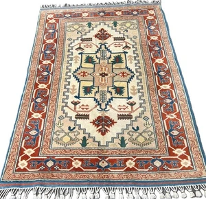 EIN SCHILLERNDER ALTER HANDGEKNÜPFTER TRADITIONELLER TÜRKISCHER ORIENTTEPPICH (211 x 150 cm)* - Bild 1 von 17