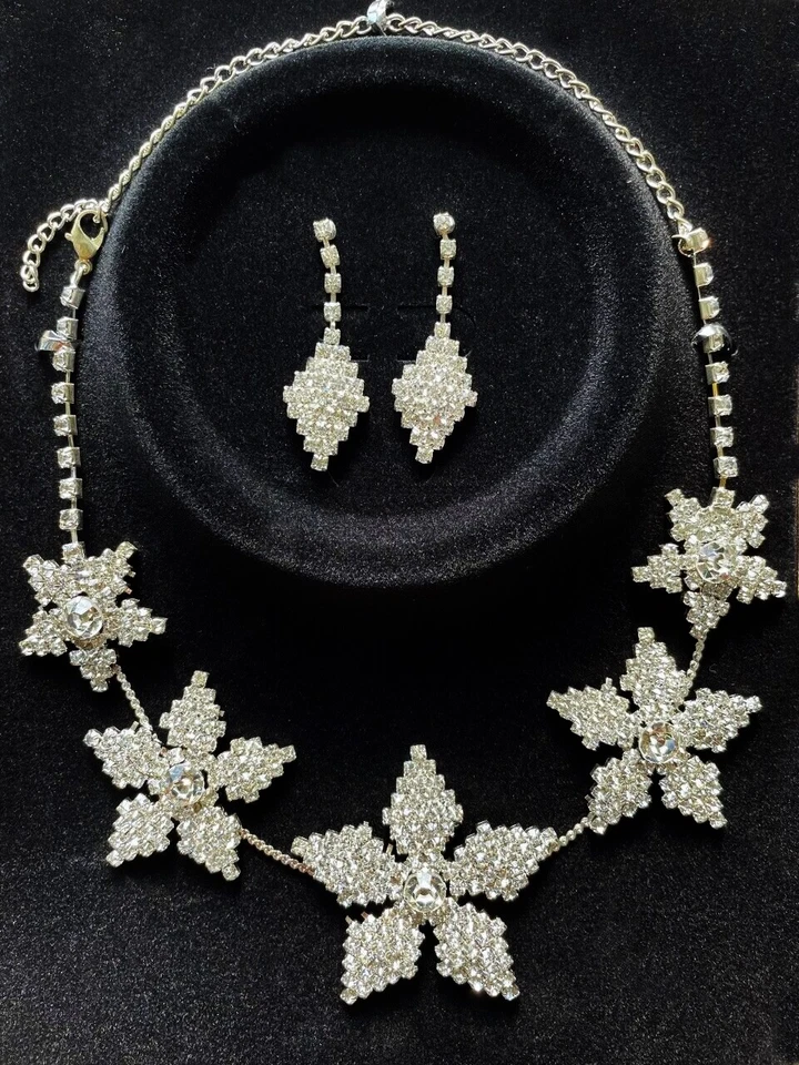 Set de Bijoux Collier Boucles D'Oreilles Marriage Strass Argent Fleur Fleurs - Photo 1/1