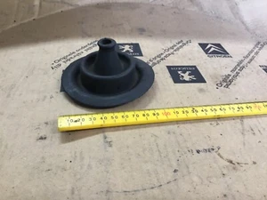 PEUGEOT 504 gl ti GEAR LINKAGE floor gaitor rubber surround 240618 - Picture 1 of 4